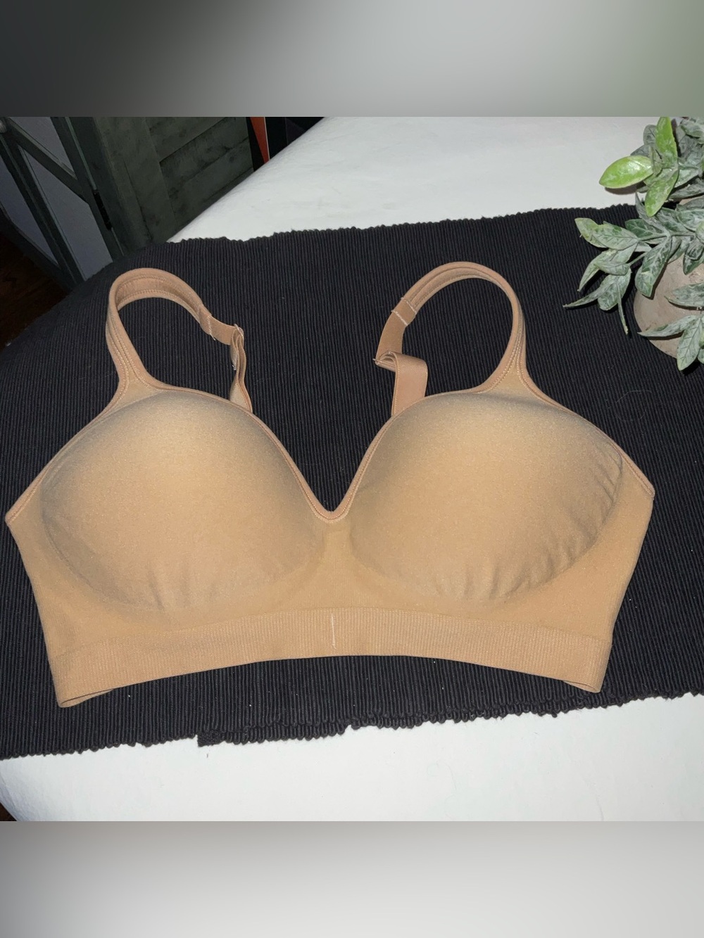 Everyday Molded Cup Bra in Beige - Smooth Support